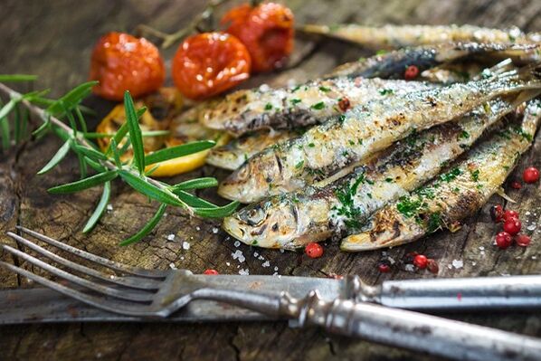 Fish in the diet of men is an important product for lasting strength